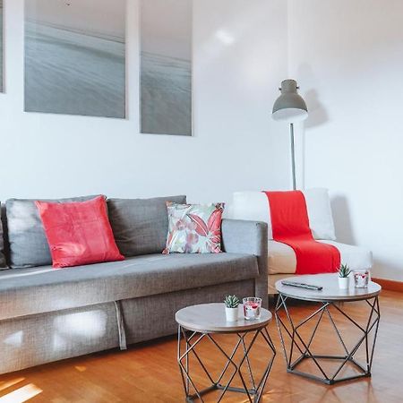 10 Min From The Airport-Wifi-Free Parking Appartement Samarate Buitenkant foto